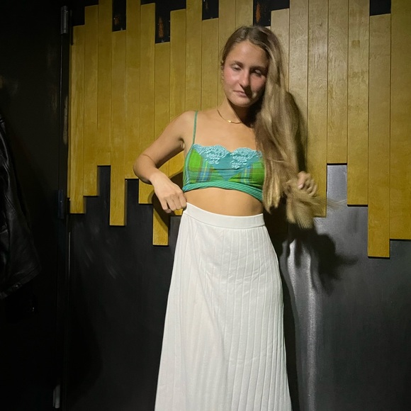 White long skirt - Picture 2 of 5